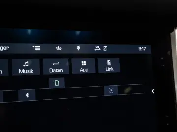 PORSCHE Macan GTS SPORT-DESIGN CHRONO PANO BOSE NAVI