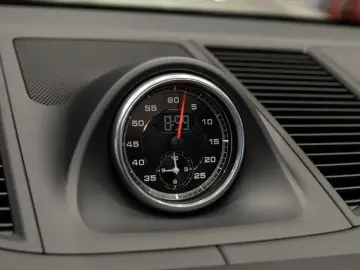 PORSCHE Macan GTS SPORT-DESIGN CHRONO PANO BOSE NAVI