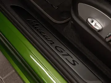 PORSCHE Macan GTS SPORT-DESIGN CHRONO PANO BOSE NAVI