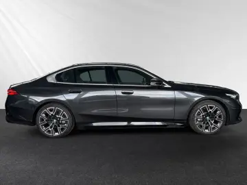BMW 530e M Sport Pano Head-Up DAProf. H K