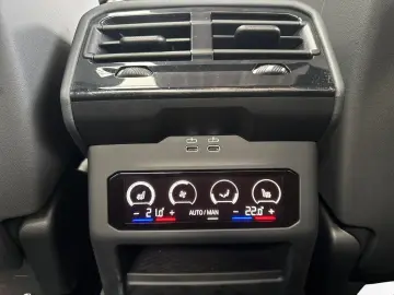 BMW 530e M Sport Pano Head-Up DAProf. H K