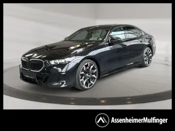 BMW 520d M Sport Carbon Fahrassist AHK HUD Pano Wide