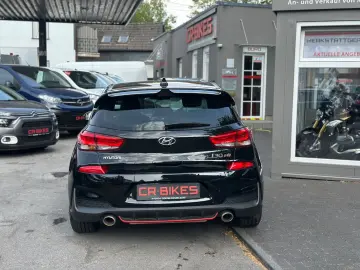 HYUNDAI i30 N Performance