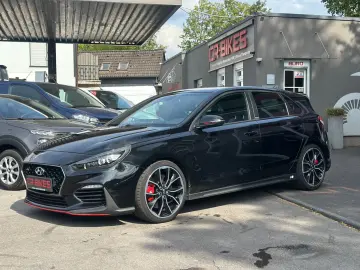 HYUNDAI i30 N Performance