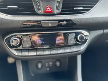 HYUNDAI i30 N Performance
