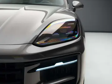 Porsche Cayenne Hybrid Facelift  Panoramic