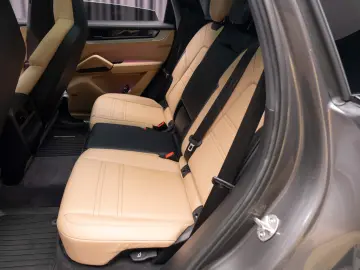Porsche Cayenne Hybrid Facelift  Panoramic