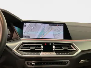 BMW X5 xDrive45e xLine Faruri Laser