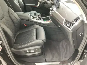 BMW X5 xDrive45e xLine Faruri Laser