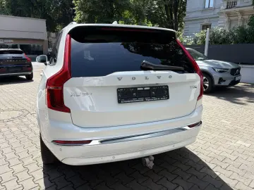 VOLVO XC90 T8 Ultra Bright AHK PANO HUD 360  4SEASONS