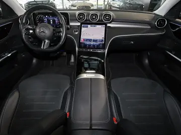 MERCEDES-BENZ C 300 d AMG