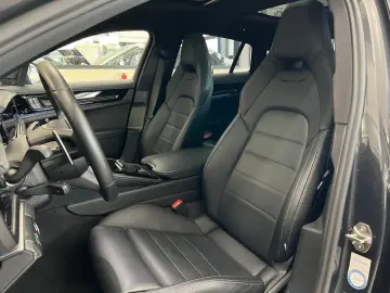 PORSCHE Panamera 4 E-Hybrid   InnoDrive   BOSE   Head-Up