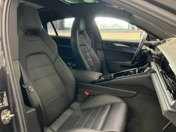 PORSCHE Panamera 4 E-Hybrid   InnoDrive   BOSE   Head-Up