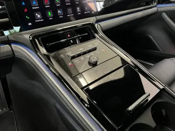 PORSCHE Panamera 4 E-Hybrid   InnoDrive   BOSE   Head-Up
