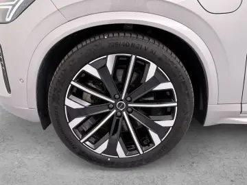 VOLVO XC90 T8 Ultra Dark Recharge Plug-In Hybrid AWD