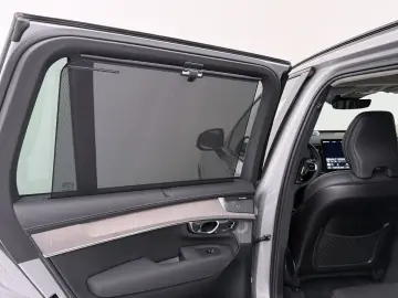 VOLVO XC90 T8 Ultra Dark Recharge Plug-In Hybrid AWD