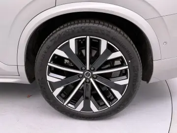 VOLVO XC90 T8 Ultra Dark Recharge Plug-In Hybrid AWD