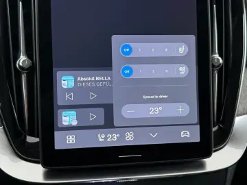 VOLVO XC90 T8 Ultra Dark Recharge Plug-In Hybrid AWD