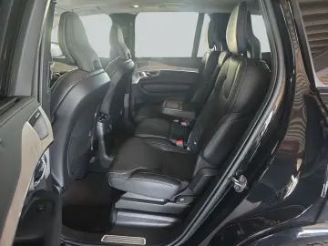 VOLVO XC90 T8 AWD Recharge Ultimate Dark