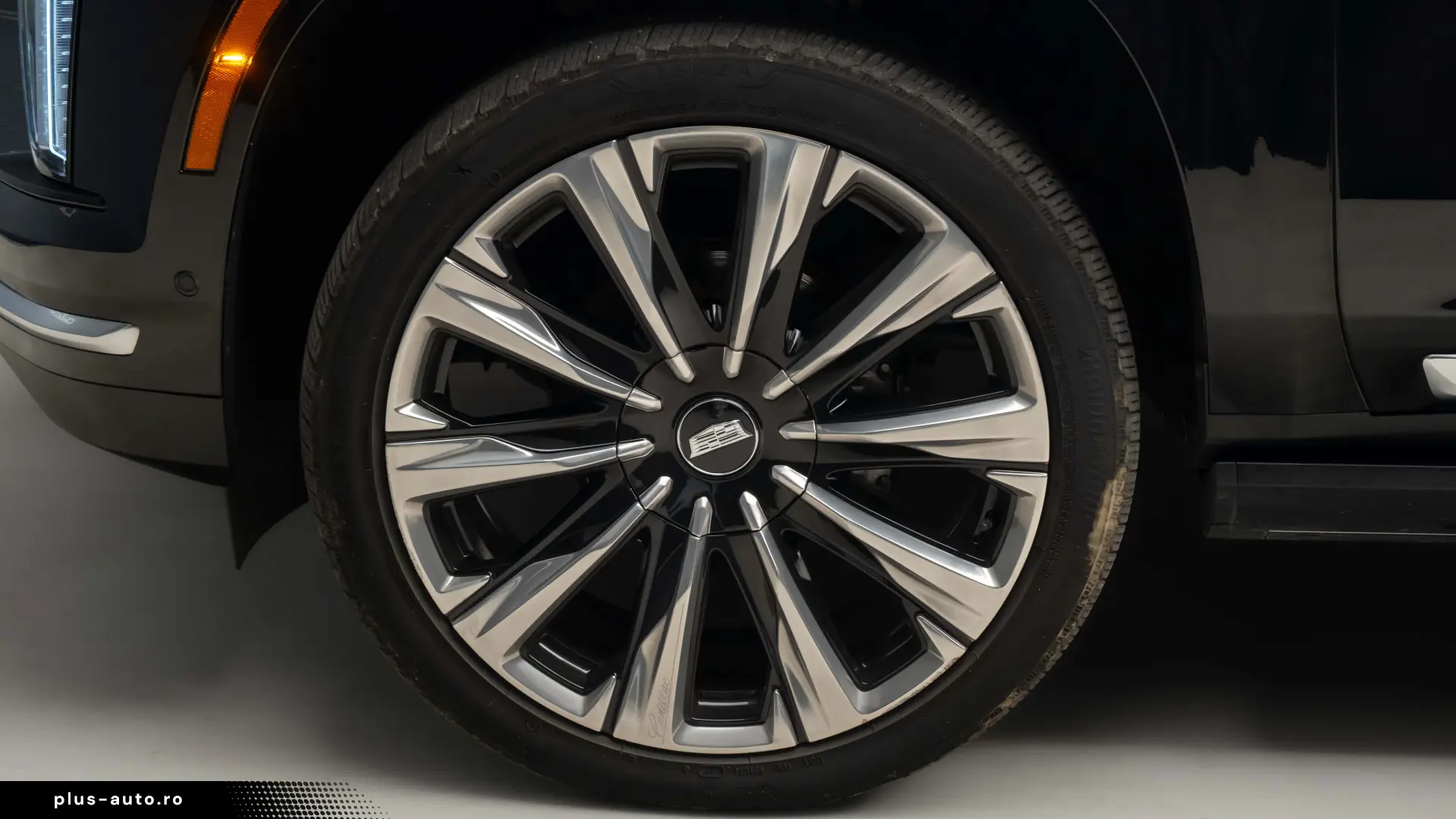 2025 Cadillac Escalade ESV Premium Luxury
