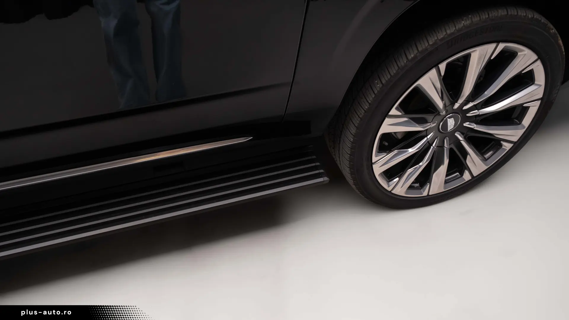 2025 Cadillac Escalade ESV Premium Luxury