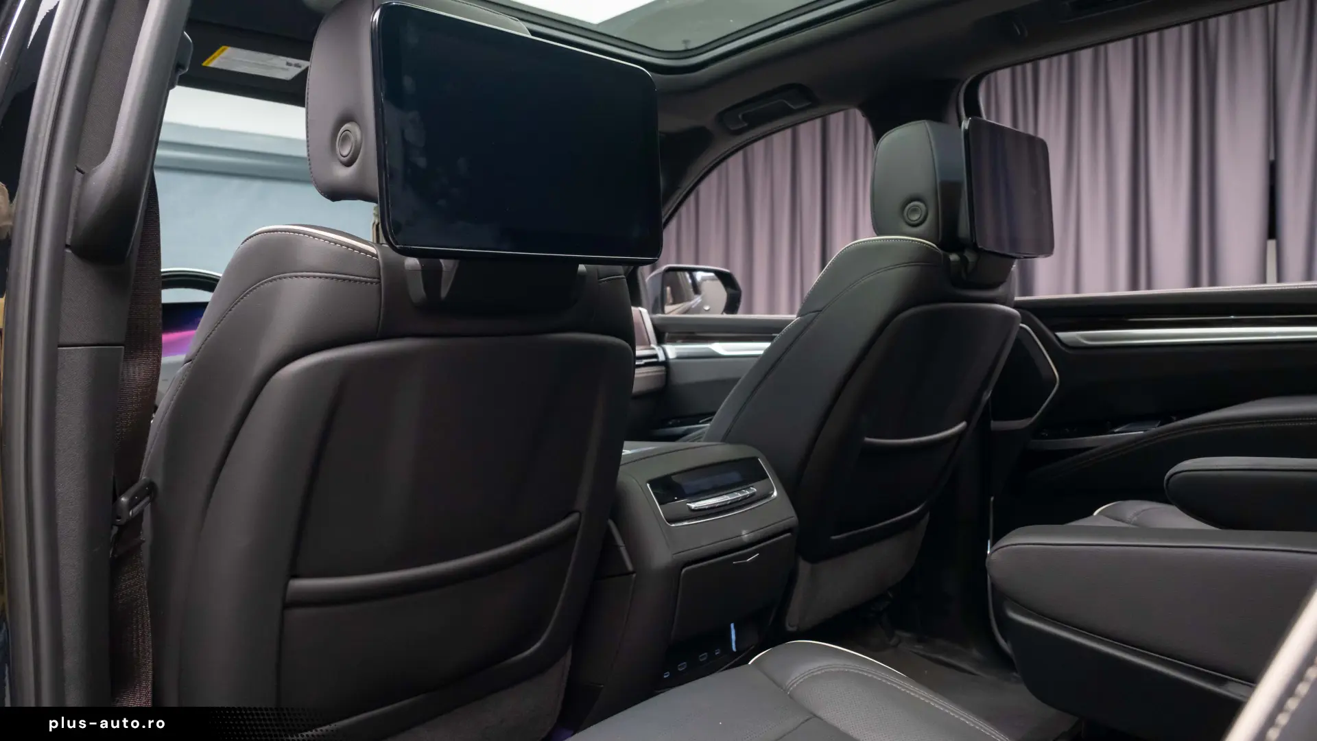 2025 Cadillac Escalade ESV Premium Luxury