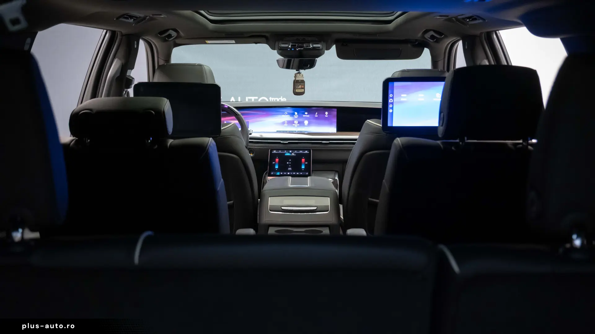 2025 Cadillac Escalade ESV Premium Luxury