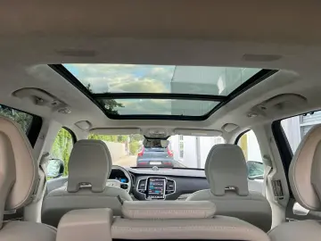 VOLVO XC90 Recharge T8 AWD Ultra Bright