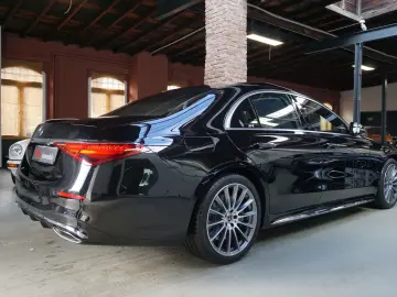 MERCEDES-BENZ S 580 e 4M AMG HA-Lenk.Exkl. Fond TV 4…