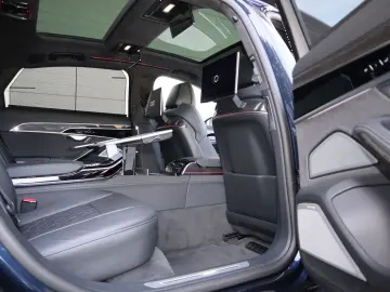 AUDI A8L 60 TFSIe lang exclusive S-LINE CARBON B&Oadv