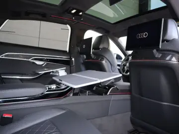 AUDI A8L 60 TFSIe lang exclusive S-LINE CARBON B&Oadv