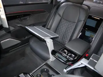 AUDI A8L 60 TFSIe lang exclusive S-LINE CARBON B&Oadv
