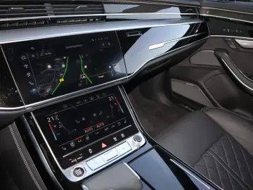 AUDI A8L 60 TFSIe lang exclusive S-LINE CARBON B&Oadv