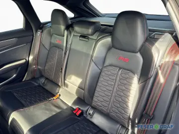 AUDI RS6 Avant HD-MATRIX KERAMIK B&O-ADVANCED PANO Hu