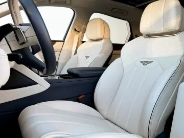 BENTLEY Bentayga 4.0 V8 Azure 4WD Autom.