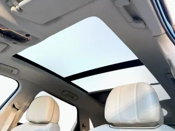 BENTLEY Bentayga 4.0 V8 Azure 4WD Autom.