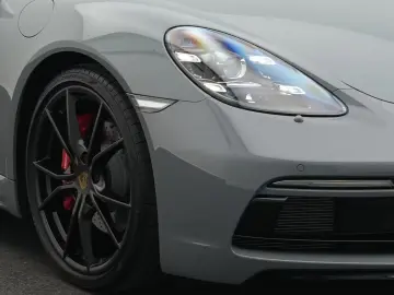 Porsche 718 Boxster 2.5 S OPF
