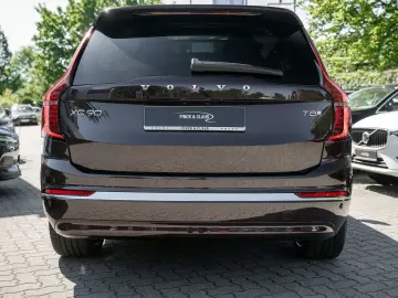 VOLVO XC90 T8 AWD Ultra Bright AHK B&W LUFTFEDERUNG