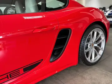 Porsche 718 Cayman Style Edition ACC 1. Hand Approved