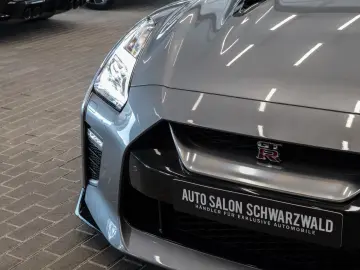 NISSAN GT-R Prestige Edition BOSE SPORTSITZE 1.HAND
