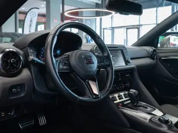 NISSAN GT-R Prestige Edition BOSE SPORTSITZE 1.HAND