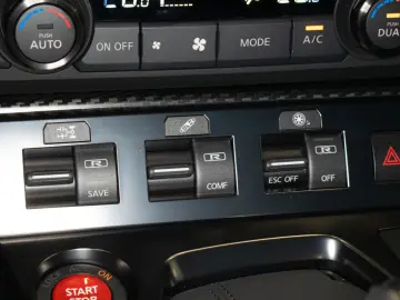 NISSAN GT-R Prestige Edition BOSE SPORTSITZE 1.HAND