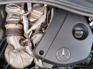 MERCEDES-BENZ V 300d AVANTG.EDIT.lang Leder Burmeist…
