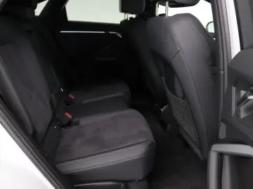 AUDI Q3 Sportback 2 x S-line 40 TDI AHK  Pano  Matrix