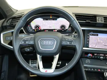 AUDI Q3 Sportback 2 x S-line 40 TDI AHK  Pano  Matrix