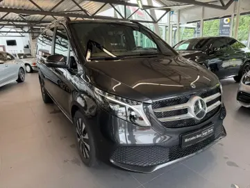 MERCEDES-BENZ V 300 d EditionSport Airmatic Distr 8S…