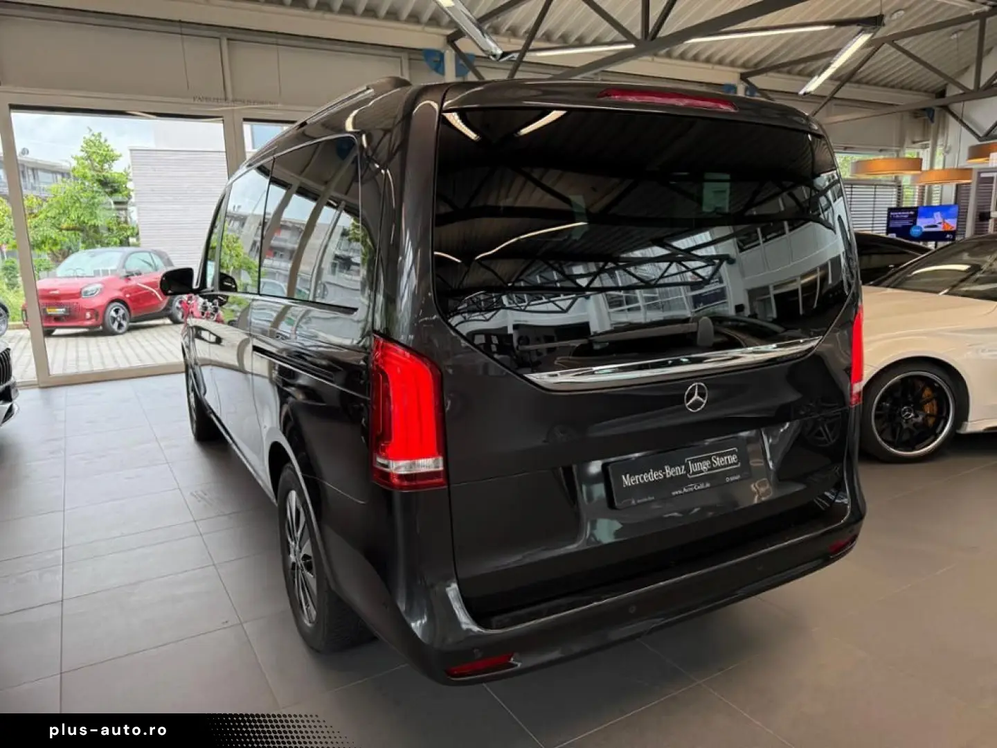 MERCEDES-BENZ V 300 d EditionSport Airmatic Distr 8S&hellip;