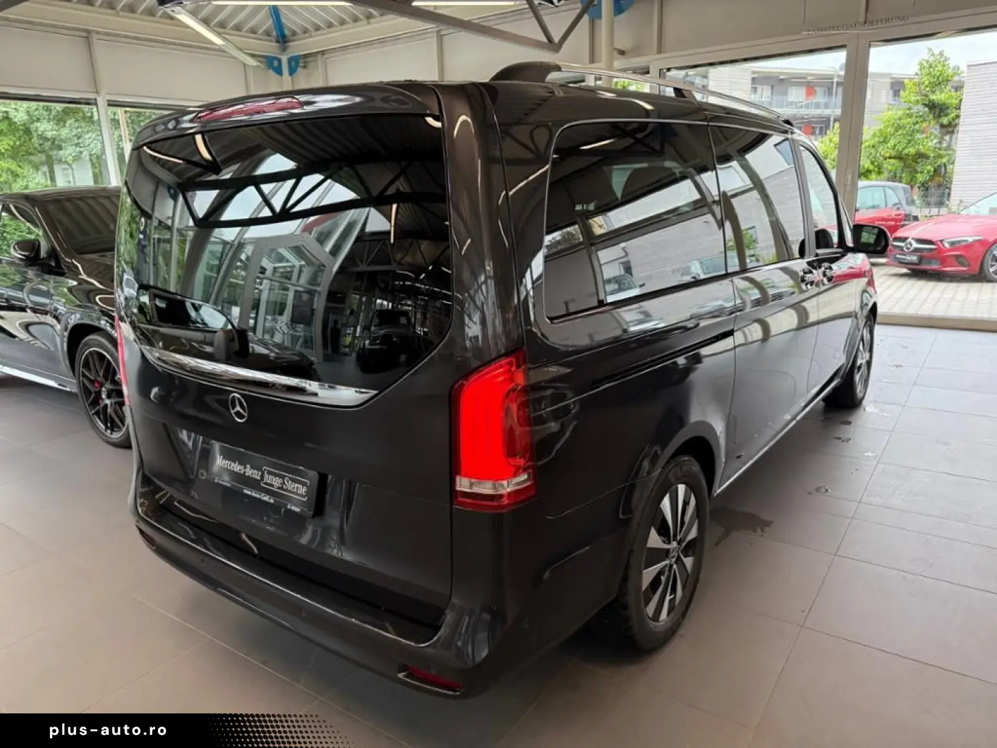 MERCEDES-BENZ V 300 d EditionSport Airmatic Distr 8S&hellip;