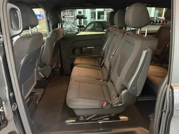 MERCEDES-BENZ V 300 d EditionSport Airmatic Distr 8S…