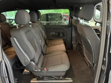MERCEDES-BENZ V 300 d EditionSport Airmatic Distr 8S…
